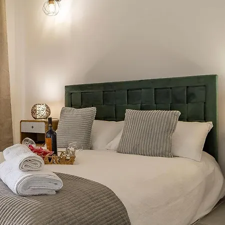 3 Minutes To The Beach, 2 Bedroom Amazing Apt With Balcony, Bbq Grill And Pool Sagres Exterior photo