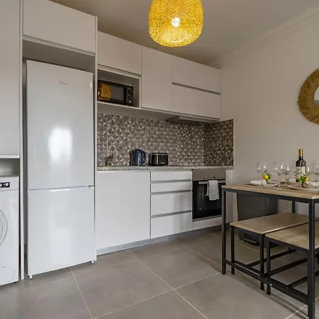 3 Minutes To The Beach, 2 Bedroom Amazing Apt With Balcony, Bbq Grill And Pool Sagres Exterior photo
