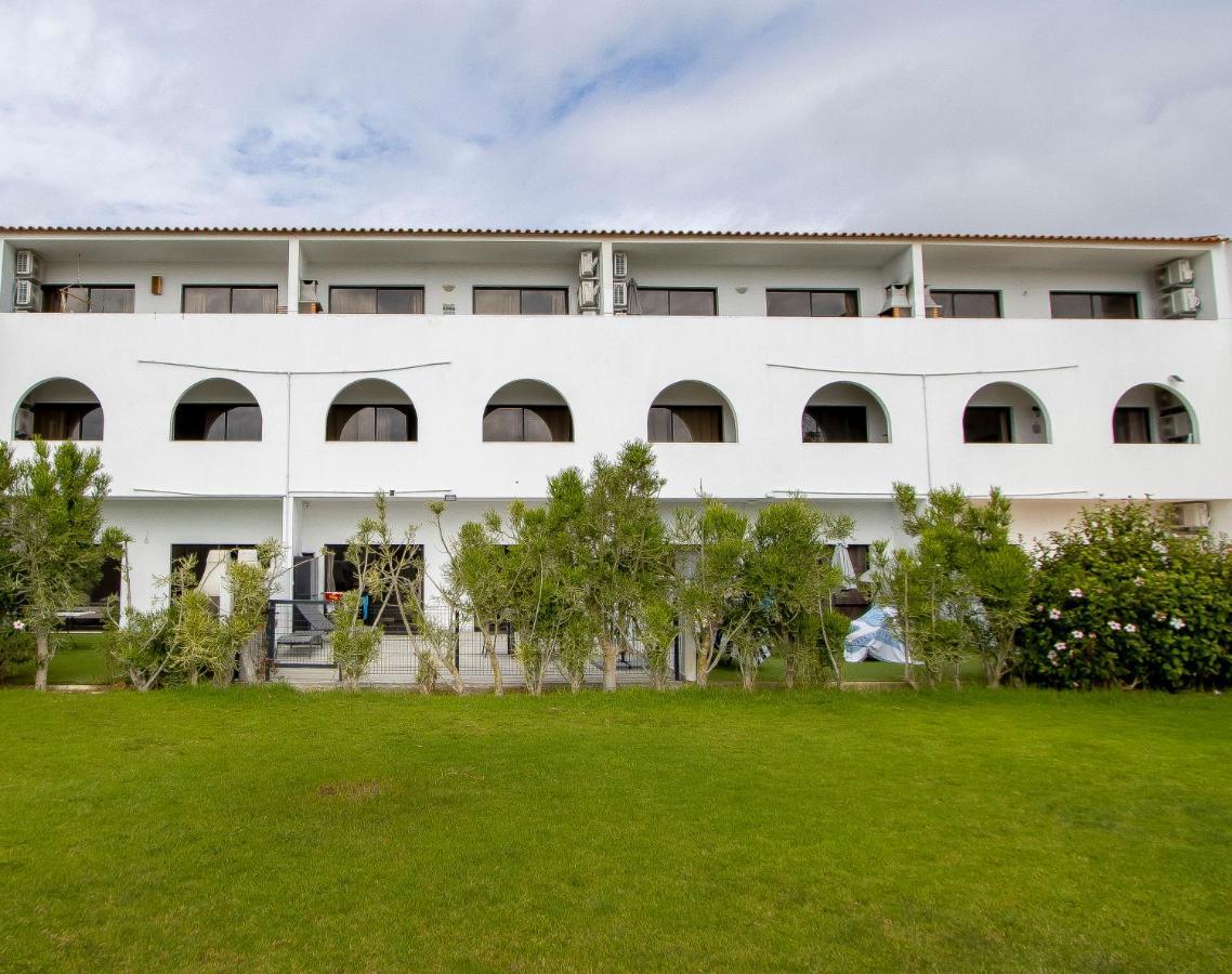 3 Minutes To The Beach, 2 Bedroom Amazing With Balcony, Bbq Grill And Pool Sagres